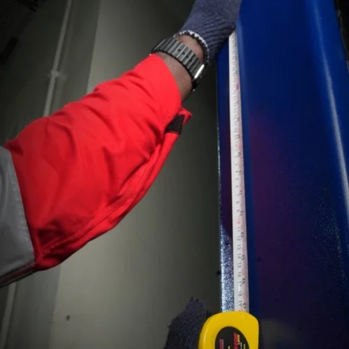 MEASURING TAPE CHAMP